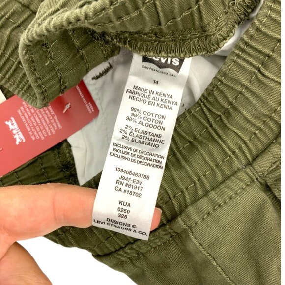 Levi's Comfort Stretch Cargo Pant Green Size 14 NWT - Picture 5 of 7